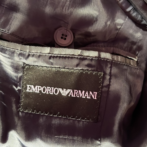Emporia Armani one button suite, dark blue with thin stripes; length 30, waist34 - Picture 4 of 4